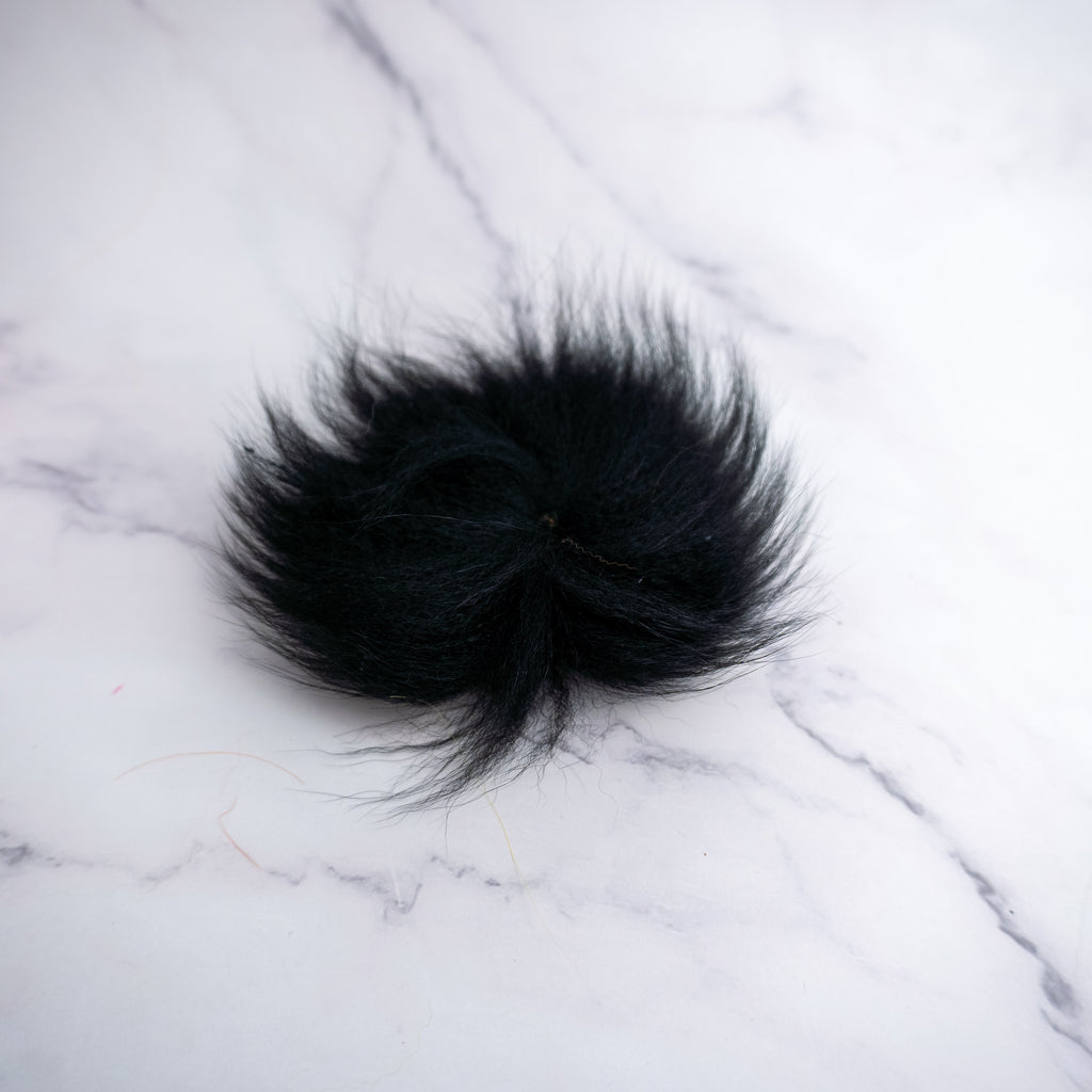 Soft Arctic Fox Tail fibers for fly tying